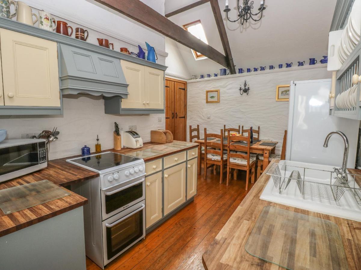 Heather Cottage Milford Haven Esterno foto